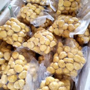 真空去衣栗子肉 (公斤) Chestnut Vacuumed-Peeled (kg)